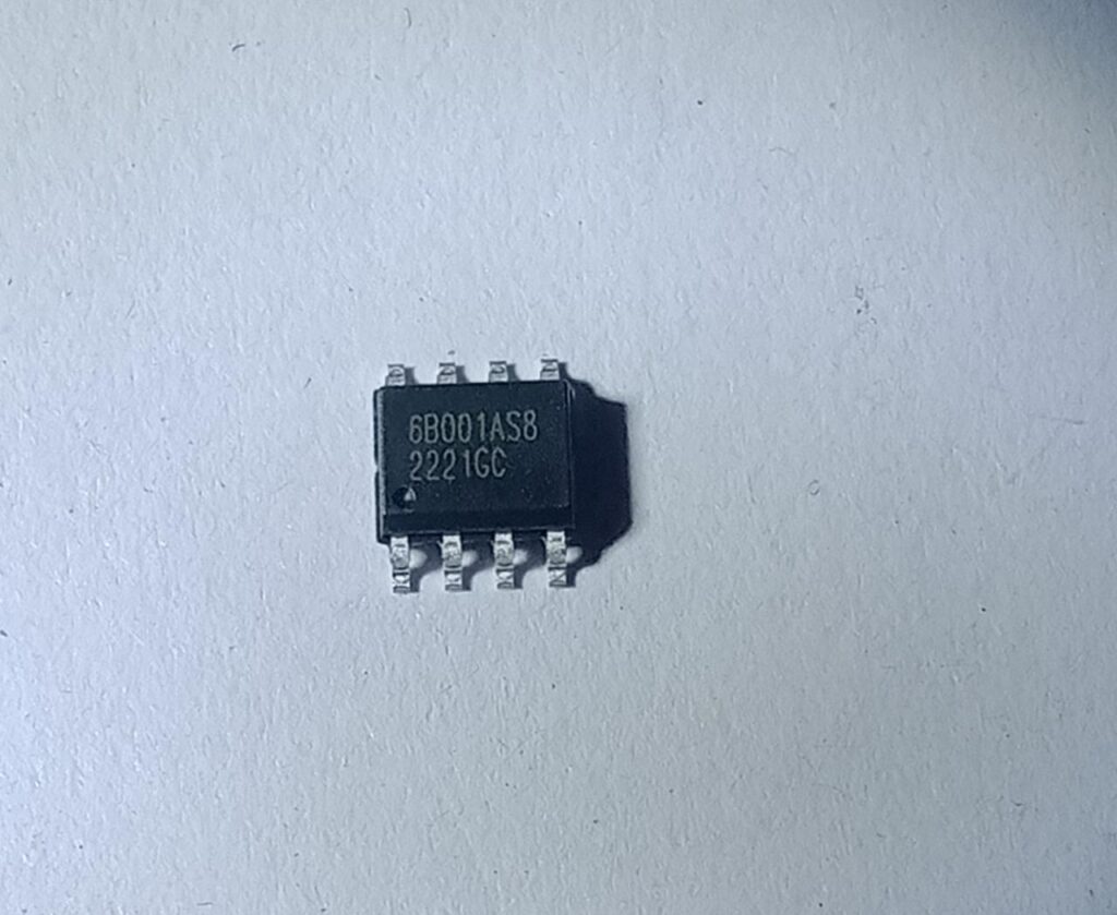 Megawin 8051 MCU MG82F6B001AS8 - Empere